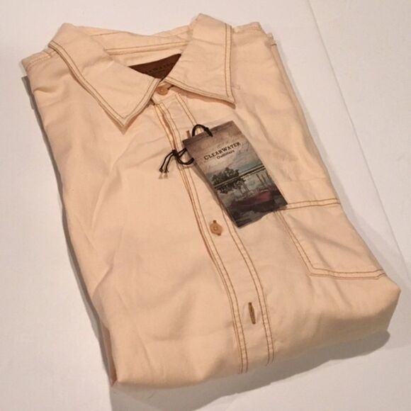 NWT Men’s Clear Water Outfitters Button Down - Picture 1 of 6